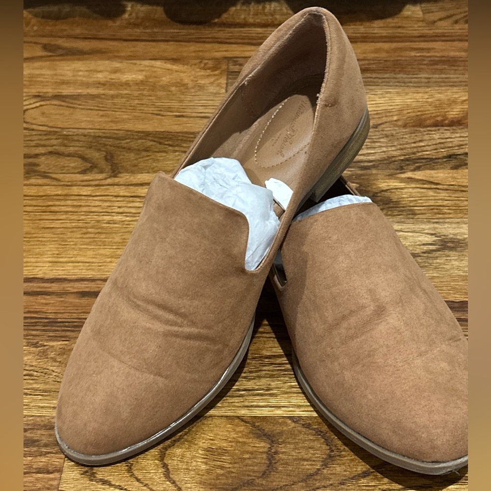 Universal Thread Loafers
